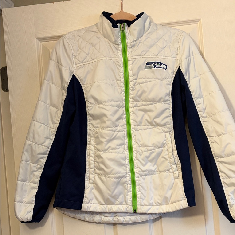 NFL White and Navy Seahawks Puffer Jacket